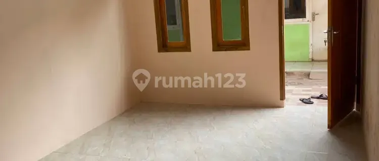 Kontrakan 3 Petak, Kawasan MM 2100 1