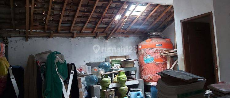 Di jual rumah hitung tanah di Cijagra Cilampeni harga nego 1