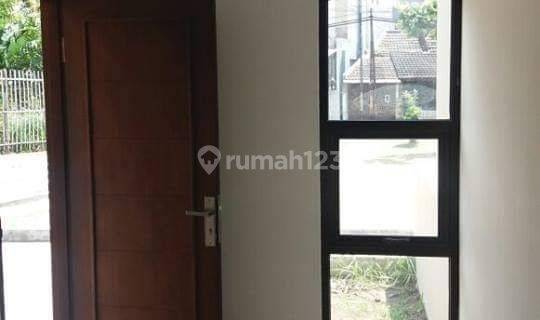 Sale Rumah Sudah Renovasi Nyaman Siap Huni di Kopo Permai. Harga Nego 1