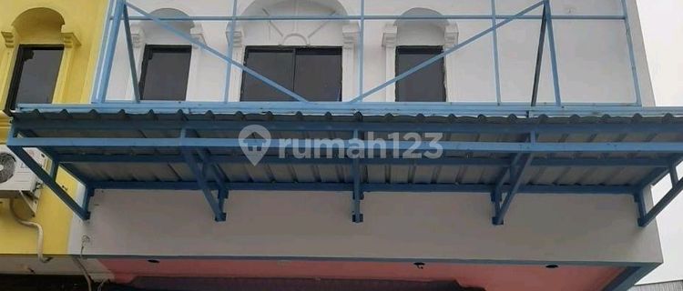 For Rent: Corner Shop House Near Cipluk Market, Tanah Pasir. 1