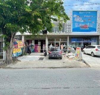 Ruko Strategis Siap Pakai untuk Usaha di Wolter Monginsidi 1