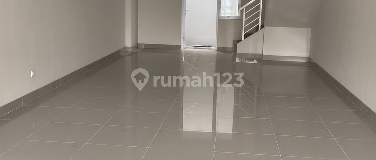 For Rent Calico Paramount Petal Tangerang Shop House 1