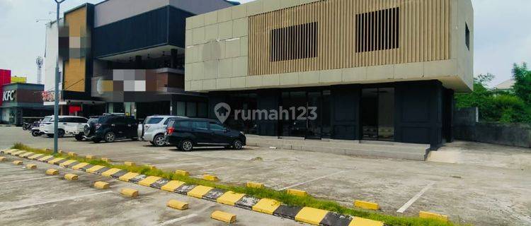 Disewakan Gedung Posisi Hook Area Tiban  1