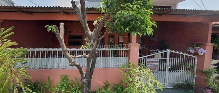 Rumah di Penjaringansari Rungkut Surabaya Kondisi Terawat Murah 1