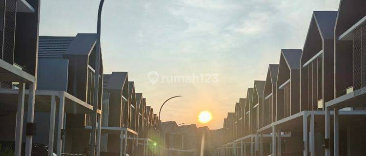 Hyra at Melia. Perumahan baru serah terima dengan lokasi yang bagus. Posisi badan dekat gerbang cluster 1