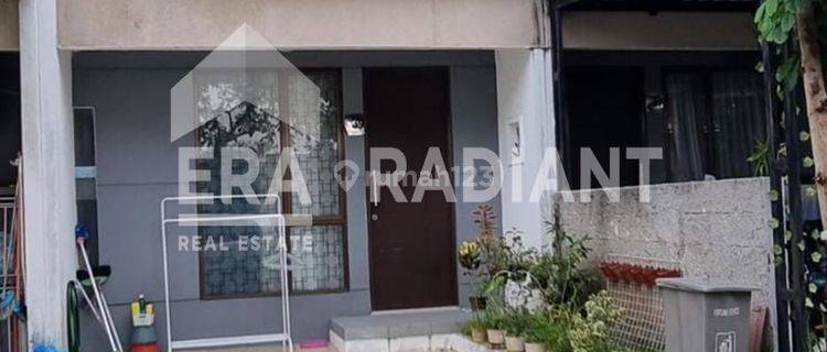  Rumah Bagus SHM - Sertifikat Hak Milik di jl.graha raya, Fortune, Graha Raya Unfurnished 1