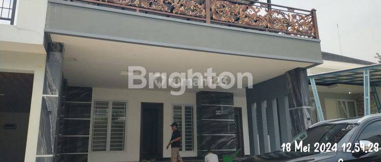 RUMAH BESAR DI SENTUL KOTA RUANGAN LEGA 1