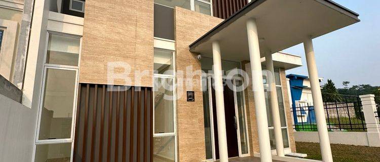 RUMAH CANTIK POSISI POJOK  RUGI 1