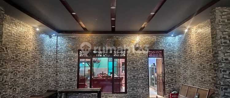 Shop House Near Mall Living World 3rd Floor East Gatot Subroto Bali 1