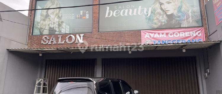 Strategic Shop House in the Heart of Cipanas City, West Java Shop House 1