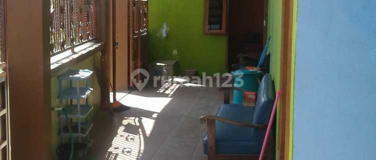 For Sale: Strategic Location Boarding House in Central Lamongan City 1