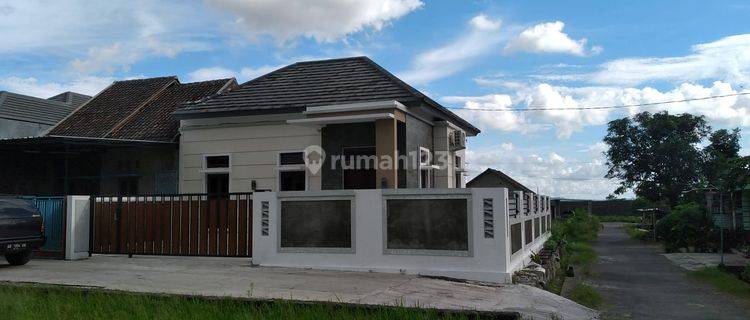 SIAP HUNI RUMAH CANTIK VIEW SAWAH DAN DEKAT RS MANISRENGGO 1