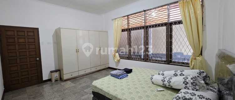 DISEWAKAN RUMAH USAHA FULLFURNISHED MEWAH DI JALAN JOHAR PONTIANAK KALIMANTAN BARAT 1