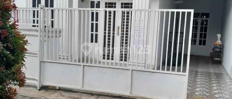 Affordable House Very Nice and Luxurious in Deli Serdang 1