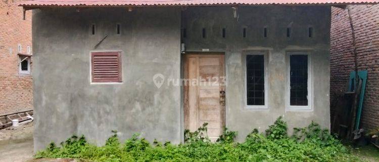 Dijual Rumah Murah Cukup Luas dan Siap Huni di Batang Kuis 1