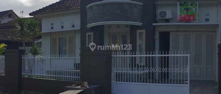 Dijual Rumah Mewah Strategis Dan Siap Huni di Kota Medan 1