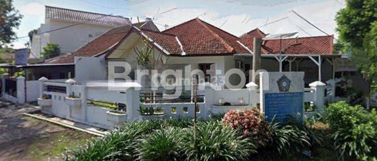 Rumah Pojok Lokasi Strategis Area Buah-Buahan 1