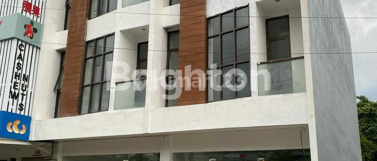 FOR RENT: 3-STORY SHOPHOUSE WITH SPACIOUS PARKING ON MAIN BYPASS ROAD 1