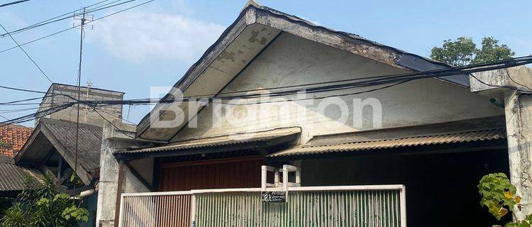 Dijual Rumah Murah Cocok Untuk Usaha Kos Kosan 1