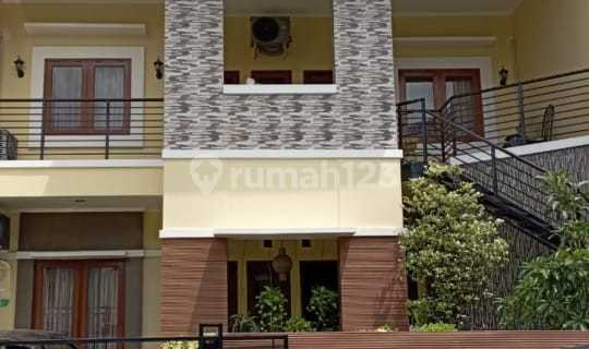 Comfortable Residential House in a Strategic Location with a One Gate System 1