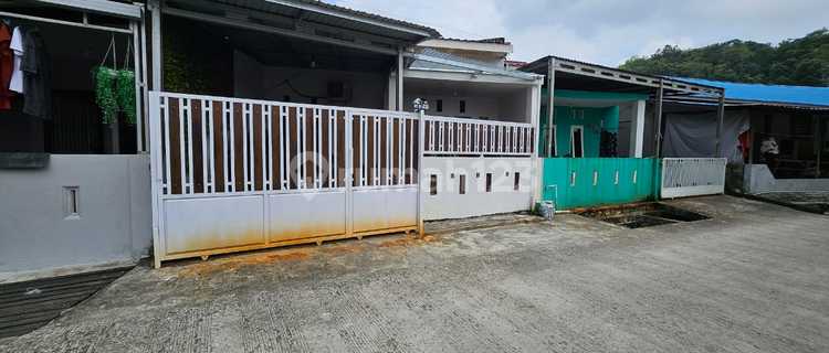 For Sale House in the City Center 1