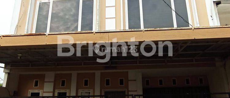 RUMAH TINGGAL DI JALAN RAYA PERUMNAS PALEMBANG 1