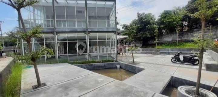 Aesthetic Modern Cafe Still Operating in Upper Semarang 1