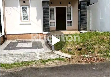 DI JAMBI RUMAH MURAH DIJUAL  CEPAT  DI PERUM. COUSTER 1