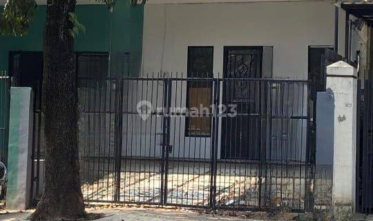 Rumah Cocok Untuk Usaha Lokasi Strategis Di Jalan Utama Di Kencana Loka Bsd Tangerang 1