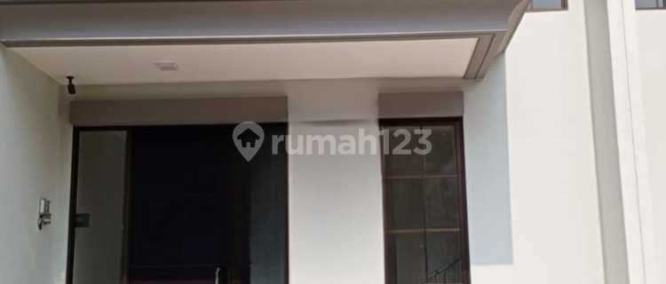 Dijual Rumah 2 Lantai Siap Huni di Citraland Cibubur Monterray 1