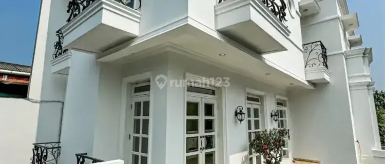 Jual Rumah Modern 2 Lantai Dengan Kolam Renang Di Ampera Cilandak Jaksel 1