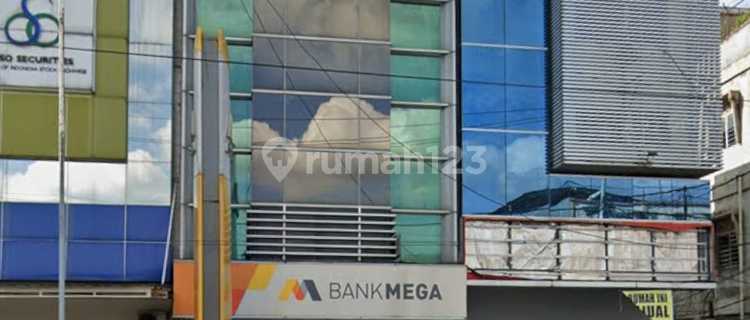 Strategic 3-Story Shophouse Near Ciputra Mall 1