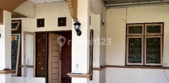 Ready-to-Use House Near Soekarno Hatta Pekanbaru 1