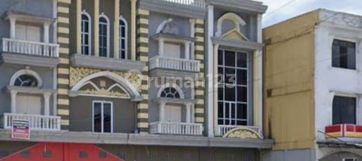 Premium 3-Story Shophouse in Panam, Near Riau University & Awal Bros Hospital. 1