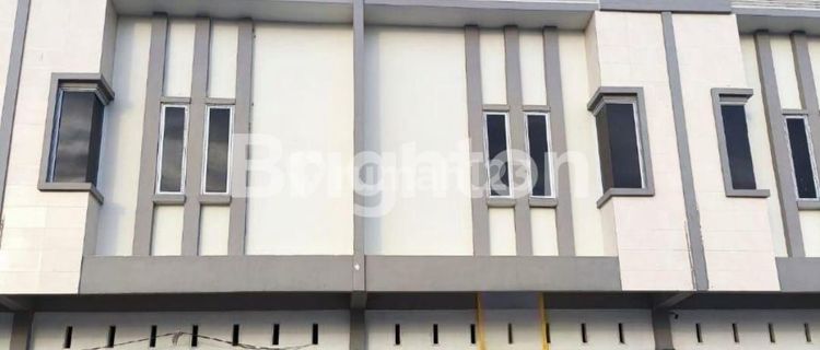 Ruko Gandeng 2 Pintu Strategis Tengah Kota Di Soekarno Hatta Pekanbaru  1