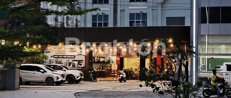 Ruko 3 Pintu Strategis Tengah Kota Di Arifin Ahmad Pekanbaru 1