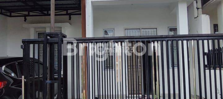 Rumah 2 Lantai Full Furnished Tengah Kota Pekanbaru  1