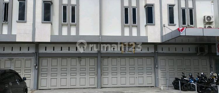 Strategic City Center 2-Door Linked Shophouse on Soekarno Hatta Street, Pekanbaru 1