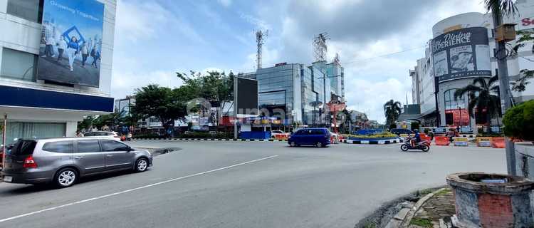 Strategic Shop House in Sudirman, Near Mall & Office Buildings 1