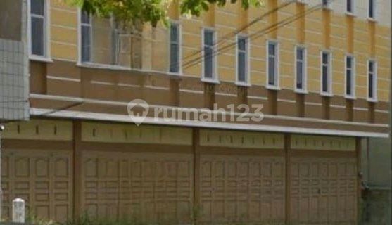 4-Door Linked Shop House Near Ciputra Mall Pekanbaru 1