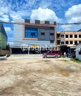 3-Door Strategic Shop House on Soekarno Hatta Street - Pekanbaru 1