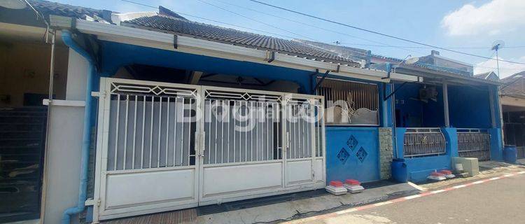 RUMAH MURAH CANTIK MINIMALIS SIAP HUNI 1