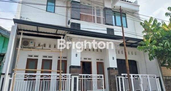 RUMAH KOS KEREN MURAH STRATEGIS FURNISHED 3 LANTAI DI MUGAS BARAT 1