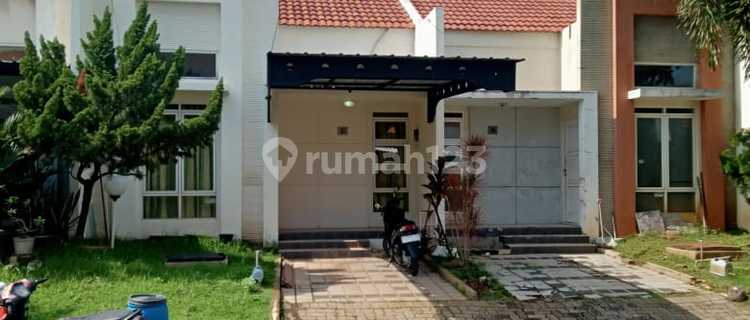 For Rent: 2-Story Well-Maintained Clean House in Graha Padma, 5 Bedrooms, Semi-Furnished 1