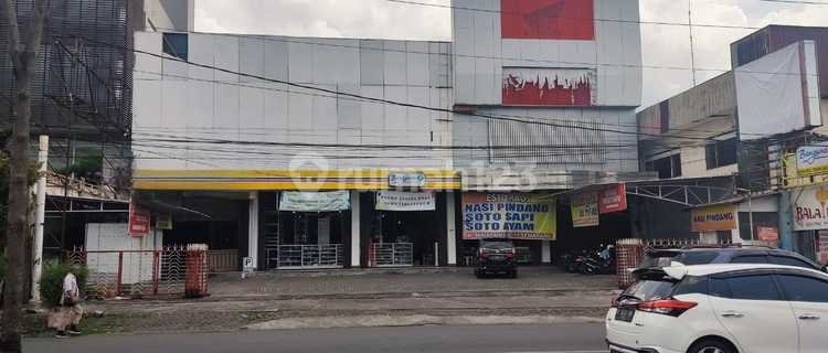Shop House for Rent, Strategic Location Majapahit East Semarang 1