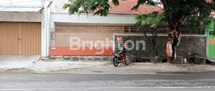 RUMAH LUAS TENGAH KOTA COCOK UNTUK KANTOR ATAU USAHA EKSPEDISI/TEMPAT KURSUS 1