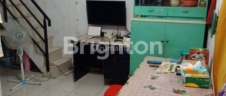 Rumah 2 Lantai di terusan bandengan selatan teluk gong 1