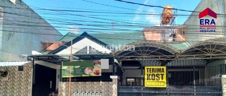 RUMAH KOST DUKUH KUPANG BARAT 1