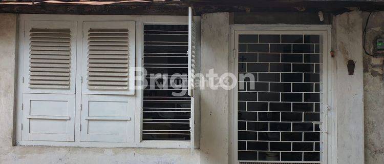 RUMAH KALIANYAR HITUNG TANAH ROW JALAN LUAS 1