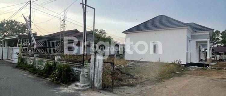 Rumah Cluster Harga Bersahabat  di tengah kota 1